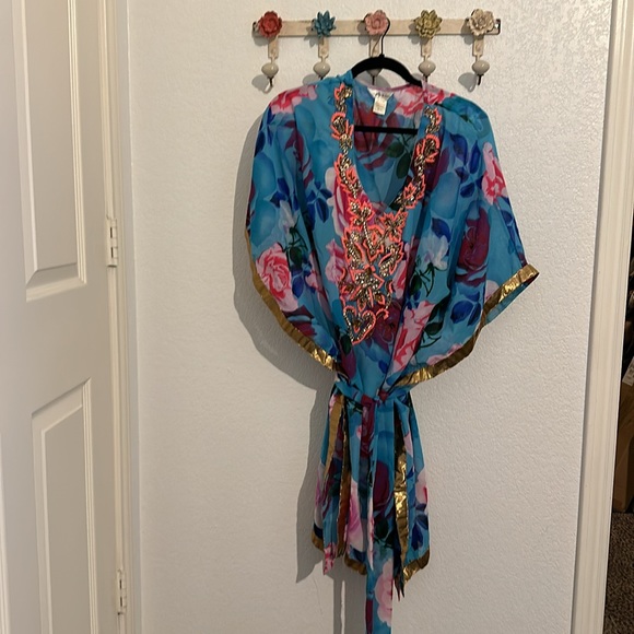 Nightgown - Picture 2 of 4